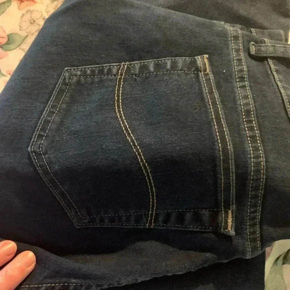 NWT Lee Women’s Petite  Black Jeans Size 12 P  With Wide Leg - Picture 4 of 6